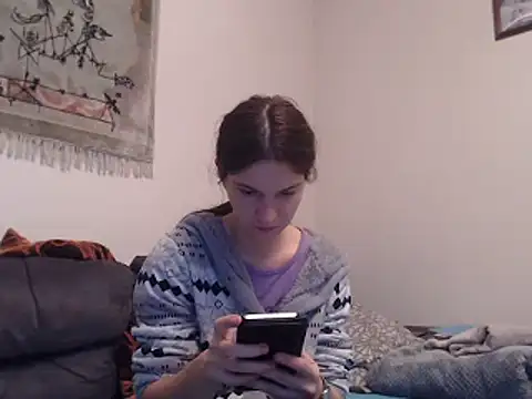 Snapshot of Geile-Luna chatting on 02-12-25, 09:11 Geile-Luna online show from 02-12-25, 09:11