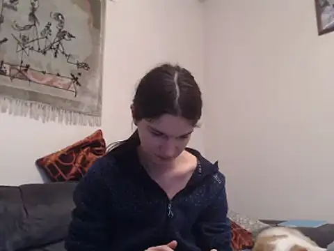 Snapshot of Geile-Luna chatting on 03-15-25, 07:59 Geile-Luna online show from 03-15-25, 07:59