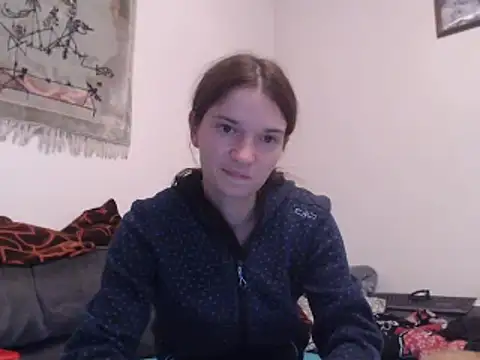 Snapshot of Geile-Luna chatting on 09-26-25, 05:28 Geile-Luna online show from 09-26-25, 05:28