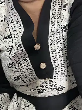 Preet Kaur 69 online show from 04-04-26, 06:49