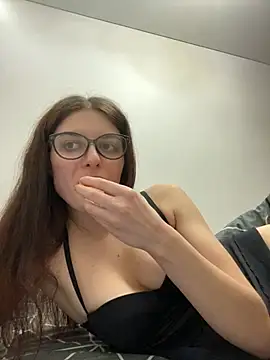 little belucci online show from 01-08-25, 08:29