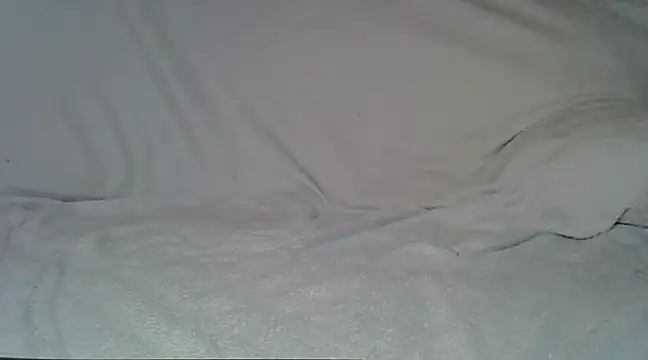 Snapshot of TaMaitresse chatting on 01-07-25, 06:14 TaMaitresse online show from 01-07-25, 06:14