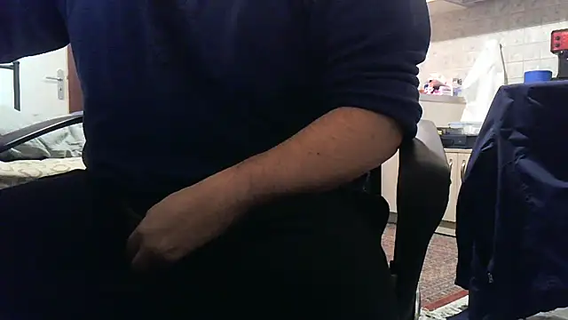 patrasdick94 online show from 01-10-26, 04:53