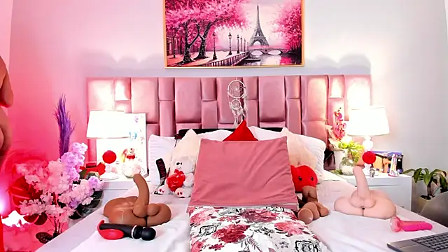 Anaa Bellaa online show from 12-15-25, 12:31