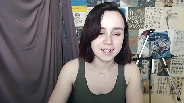 Snapshot of VeryVeryVeryShy_ chatting on 01-13-25, 06:16 VeryVeryVeryShy online show from 01-13-25, 06:16