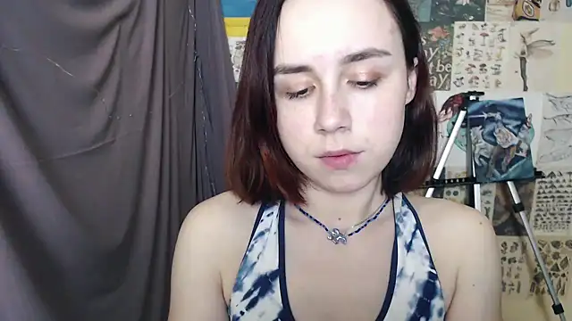 Snapshot of VeryVeryVeryShy_ chatting on 01-17-25, 09:39 VeryVeryVeryShy online show from 01-17-25, 09:39