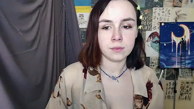 Snapshot of VeryVeryVeryShy_ chatting on 02-09-25, 10:31 VeryVeryVeryShy online show from 02-09-25, 10:31