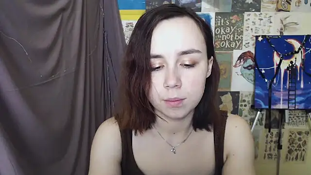 Snapshot of VeryVeryVeryShy_ chatting on 02-26-25, 09:53 VeryVeryVeryShy online show from 02-26-25, 09:53