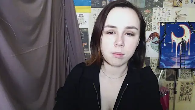 Snapshot of VeryVeryVeryShy_ chatting on 03-09-25, 06:50 VeryVeryVeryShy online show from 03-09-25, 06:50