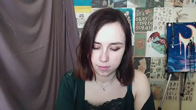 Snapshot of VeryVeryVeryShy_ chatting on 03-22-25, 07:47 VeryVeryVeryShy online show from 03-22-25, 07:47