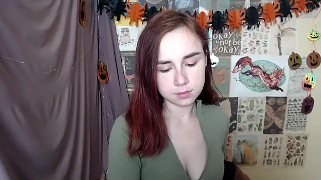 Snapshot of VeryVeryVeryShy_ chatting on 11-03-25, 12:39 VeryVeryVeryShy online show from 11-03-25, 12:39