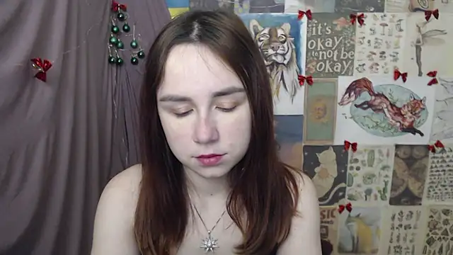 Snapshot of VeryVeryVeryShy_ chatting on 01-10-26, 06:26 VeryVeryVeryShy online show from 01-10-26, 06:26