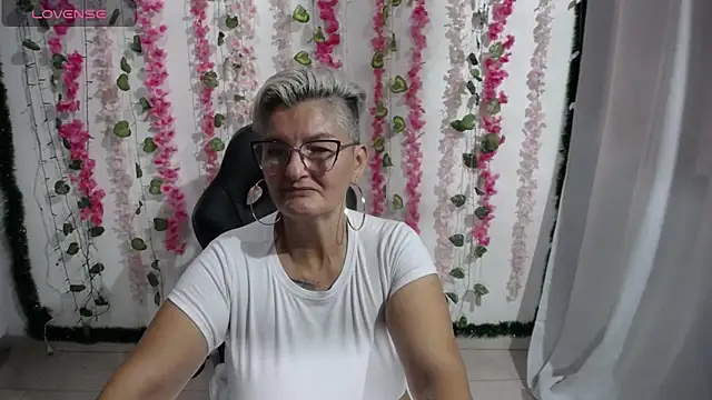 bety-cum2 online show from 02-06-25, 07:40