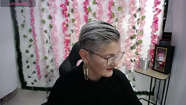 bety-cum2 online show from 02-15-25, 08:44