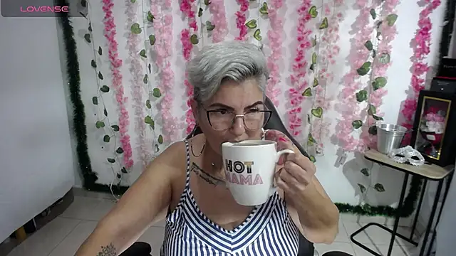 bety-cum2 online show from 02-19-25, 07:38