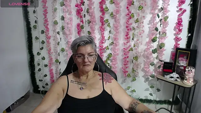 bety-cum2 online show from 02-28-25, 09:23