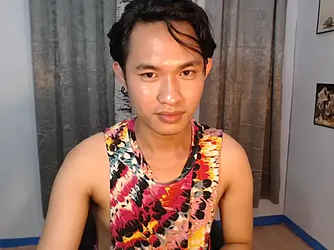 Snapshot of asiancuckyguy69 chatting on 12-05-24, 04:53 asiancuckyguy69 online show from 12-05-24, 04:53