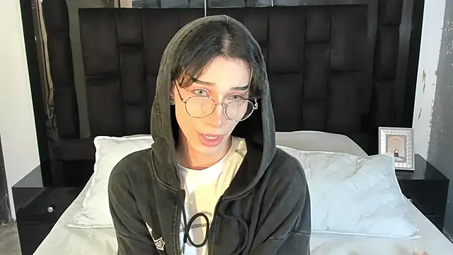 AndyWiilliams online show from 02-02-25, 08:51