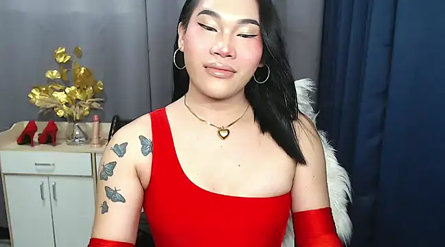 Ur Fantastic Lina online show from 12-26-24, 01:32