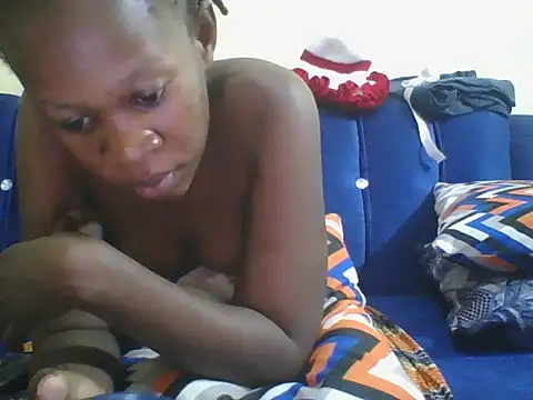 Snapshot of africanpussy22 chatting on 10-24-25, 01:03 africanpussy22 online show from 10-24-25, 01:03