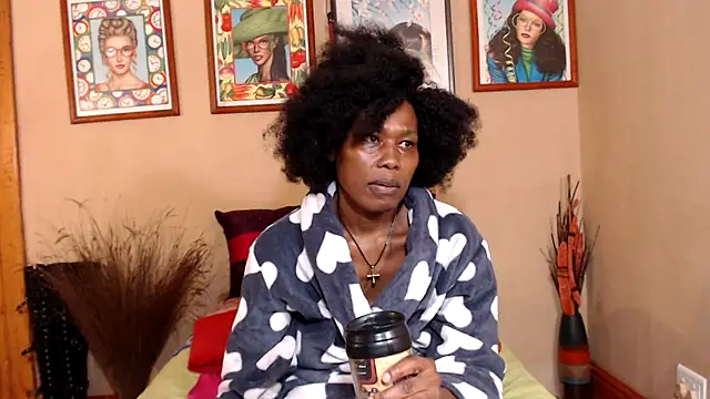 ebonyassbest4u online show from 02-19-25, 02:23