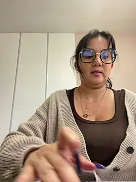 SWEETLILY18 online show from 02-04-25, 02:21