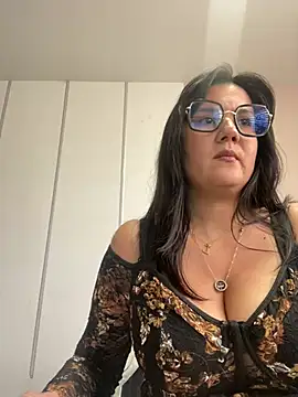 SWEETLILY18 online show from 02-08-25, 05:39