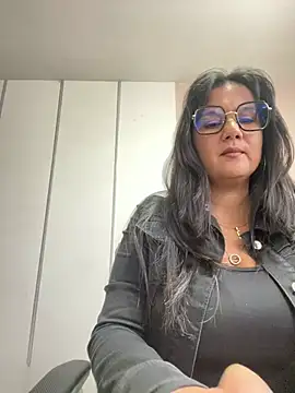 SWEETLILY18 online show from 02-19-25, 02:34