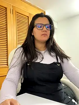 SWEETLILY18 online show from 10-02-25, 09:44