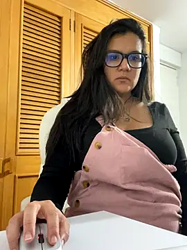 SWEETLILY18 online show from 10-07-25, 10:40