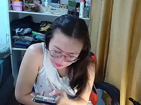 crizzybel online show from 12-21-25, 06:04