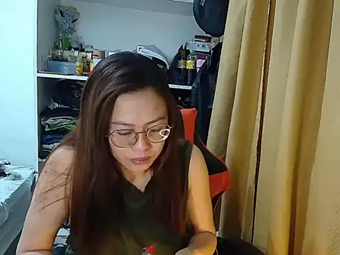 crizzybel online show from 04-15-26, 09:04