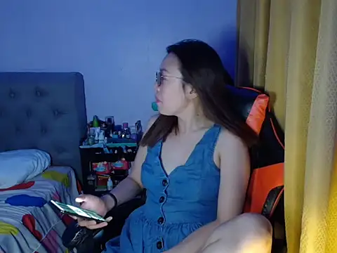crizzybel online show from 05-26-26, 03:35