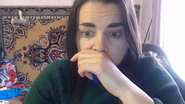 AlisaLaDiva online show from 02-17-25, 06:20