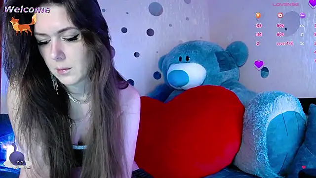 Snapshot of GENTLY--EVIL chatting on 11-19-25, 06:19 GENTLY--EVIL online show from 11-19-25, 06:19