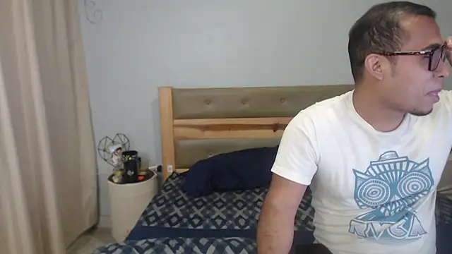 couplesex ve online show from 04-14-26, 12:44