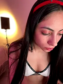 martiiaciar online show from 12-21-25, 02:41