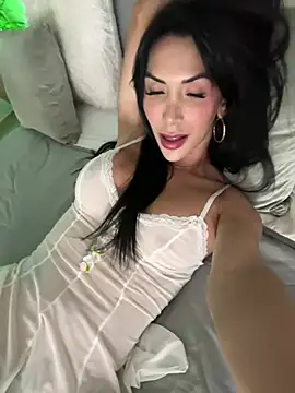 Snapshot of morganaramirez chatting on 03-15-25, 02:14 morganaramirez online show from 03-15-25, 02:14