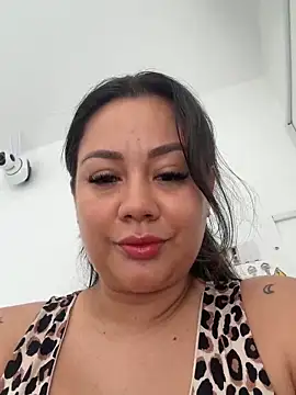 Snapshot of ValeryGrey chatting on 06-19-26, 01:59 ValeryGrey online show from 06-19-26, 01:59