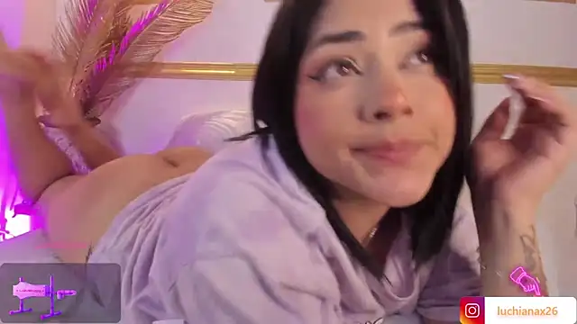 Snapshot of lucy26_ chatting on 02-28-25, 08:31 lucy26 online show from 02-28-25, 08:31