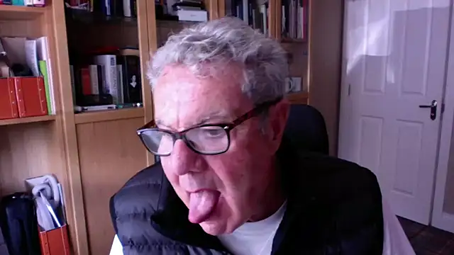 Oldpistolpete online show from 10-06-25, 12:57