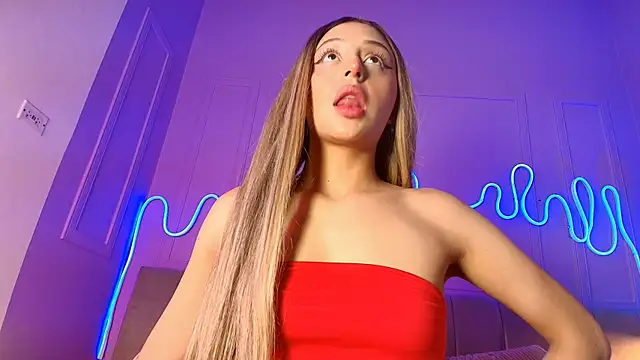 Sofly s online show from 03-24-26, 11:48