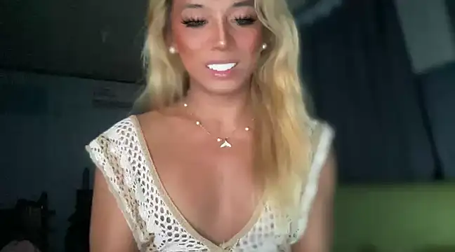 Snapshot of cockprincess_diannaxx chatting on 12-31-24, 06:13 cockprincess diannaxx online show from 12-31-24, 06:13