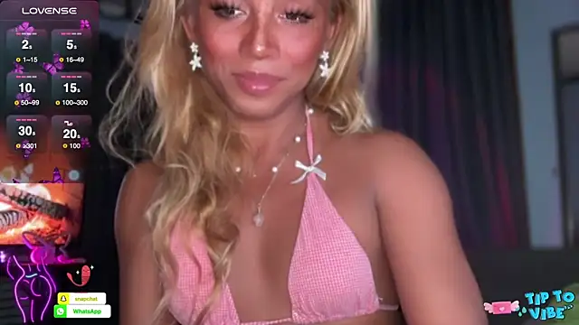 Snapshot of cockprincess_diannaxx chatting on 12-14-25, 03:28 cockprincess diannaxx online show from 12-14-25, 03:28