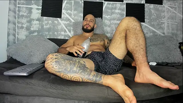 leonidas 18k online show from 05-27-26, 03:25