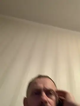 Snapshot of GHsveter chatting on 03-06-25, 06:05 GHsveter online show from 03-06-25, 06:05