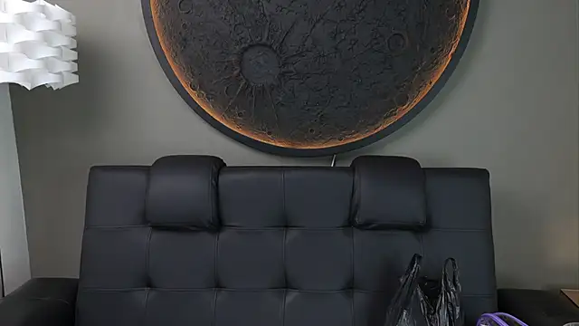 Snapshot of miss_vaiolette chatting on 09-29-25, 11:04 miss vaiolette online show from 09-29-25, 11:04