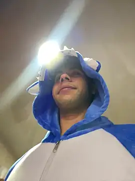 Snapshot of Daiki_Jack chatting on 01-01-25, 10:56 Daiki Jack online show from 01-01-25, 10:56