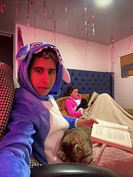 Snapshot of Daiki_Jack chatting on 01-04-25, 12:59 Daiki Jack online show from 01-04-25, 12:59