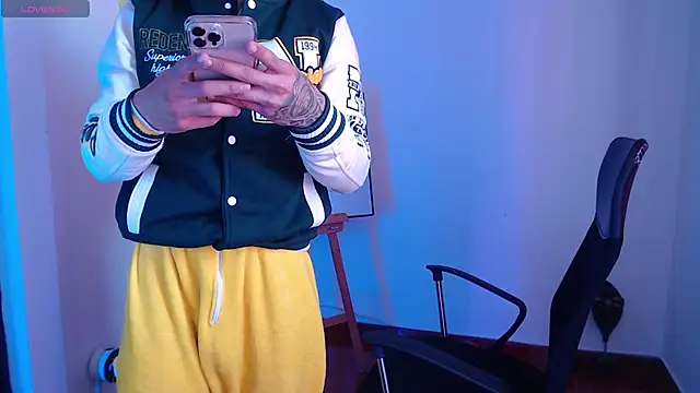 Snapshot of Daiki_Jack chatting on 01-13-25, 03:26 Daiki Jack online show from 01-13-25, 03:26